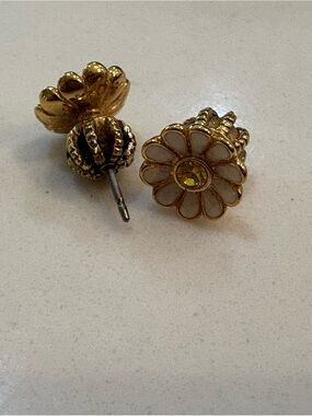 Juicy Couture Gold Daisy Earrings with White Enamel Petals